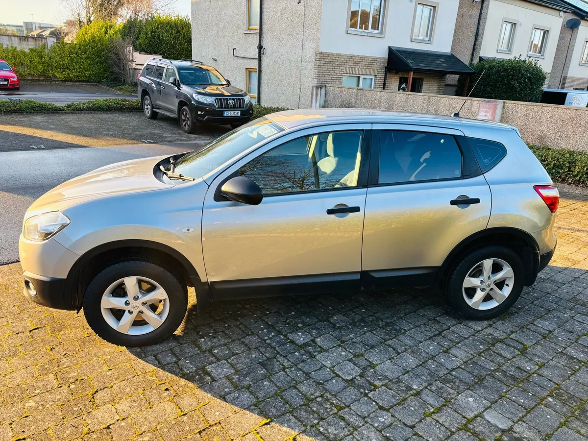 2012 Nissan Qashqai 1.5 DCI XE TAX AND NCT - Image 3