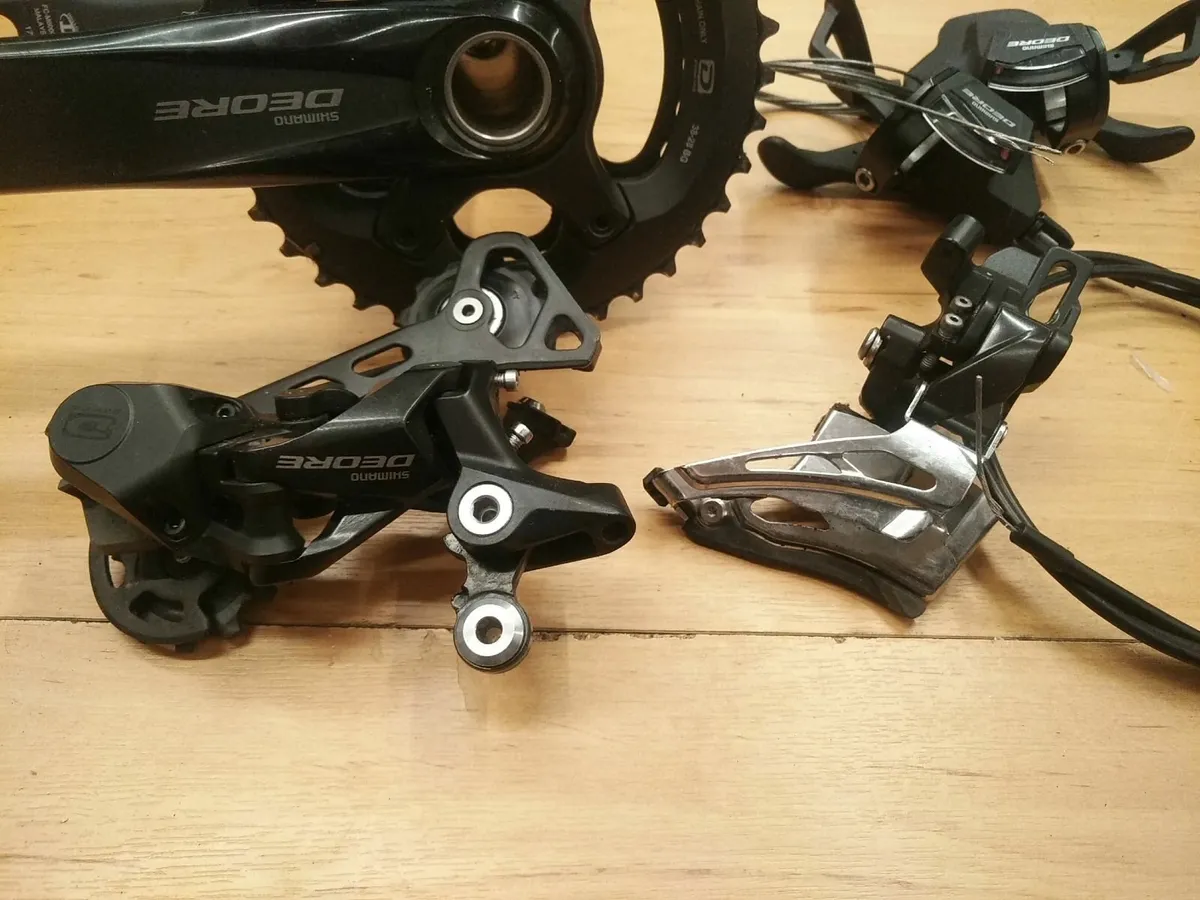 Deore 2 x 10 Groupset including Bottom Bracket - Image 3