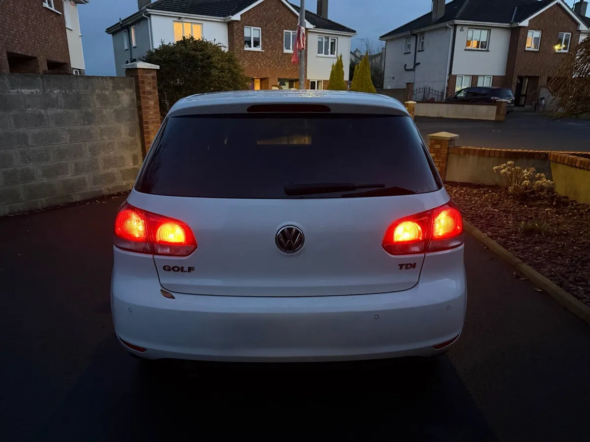 VW Golf 2012 1.6 D - Image 4