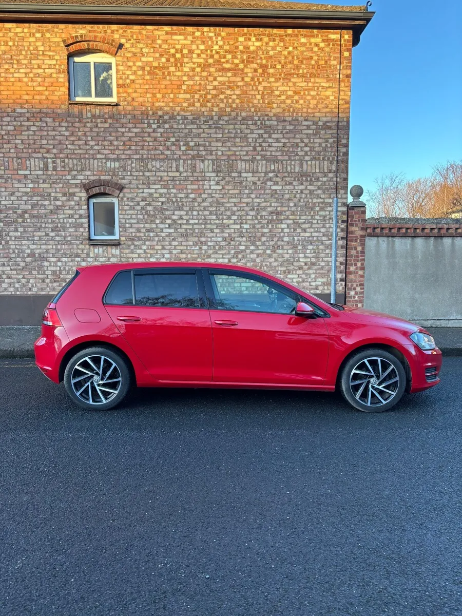 Volkswagen Golf 2017 - Image 1