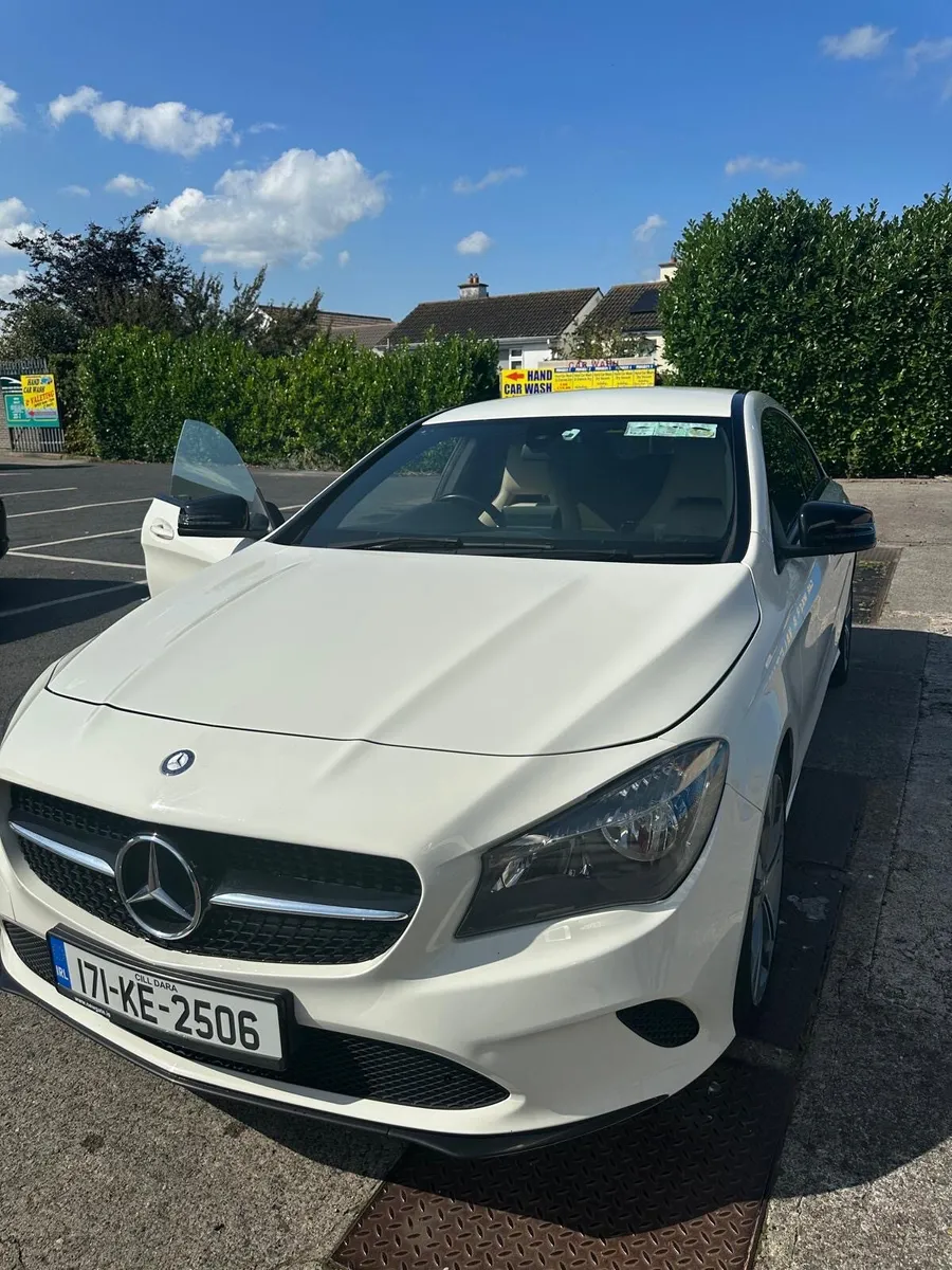 Mercedes Benz CLA 2017 - Image 1