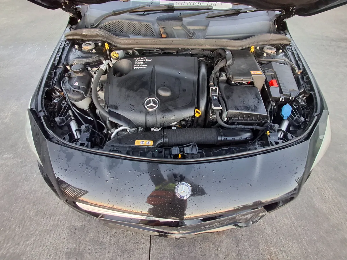 152 Mercedes CLA-CLASS  200 Sport  2.2 - Image 4