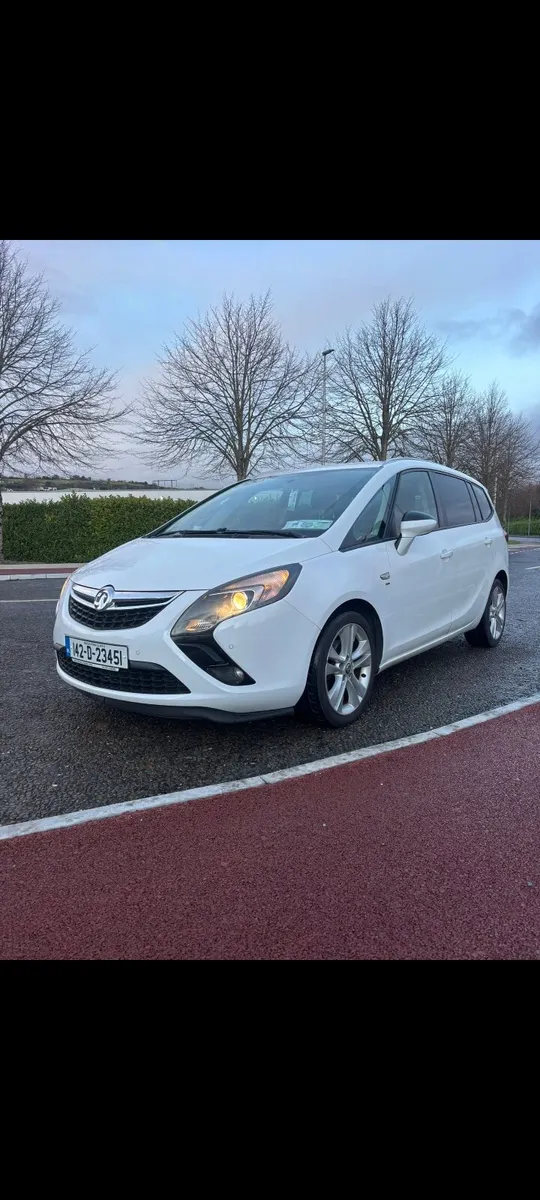142 OPEL SAFIRA ( 7 SEATER ) £4600 - Image 3