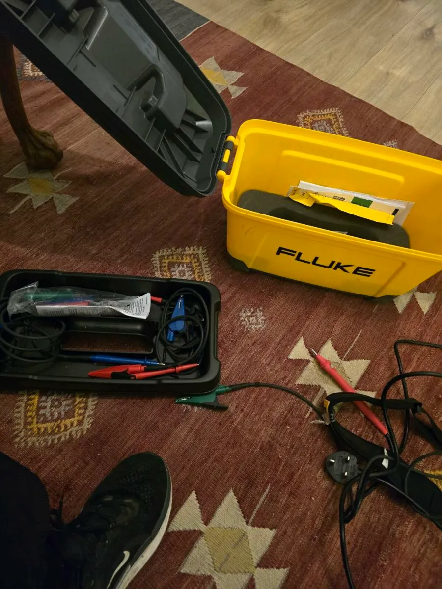 Fluke 1662 Multifunction Tester - Image 1