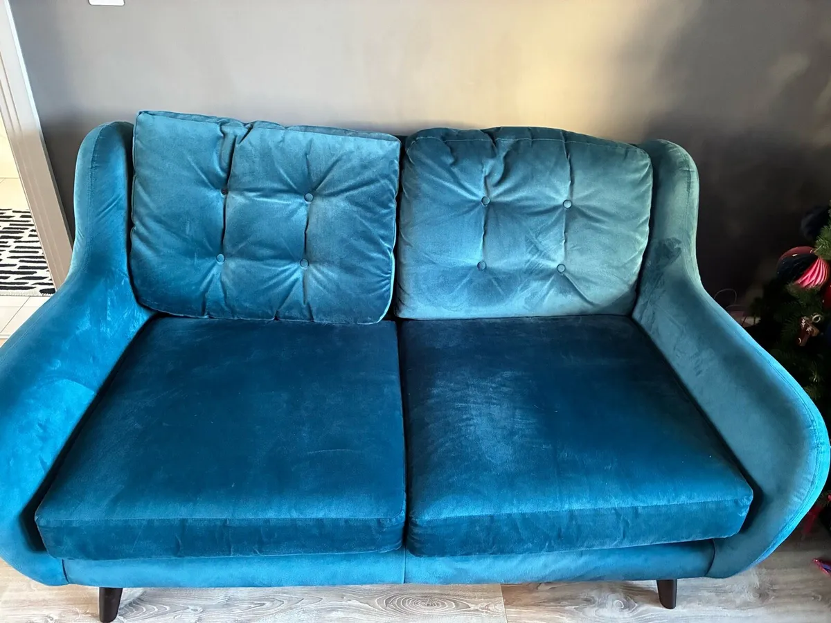 Teal Velvet 2-Seater Sofa – Excellent Condition - Image 2