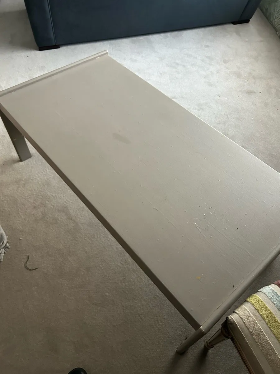 Coffee table - Image 1