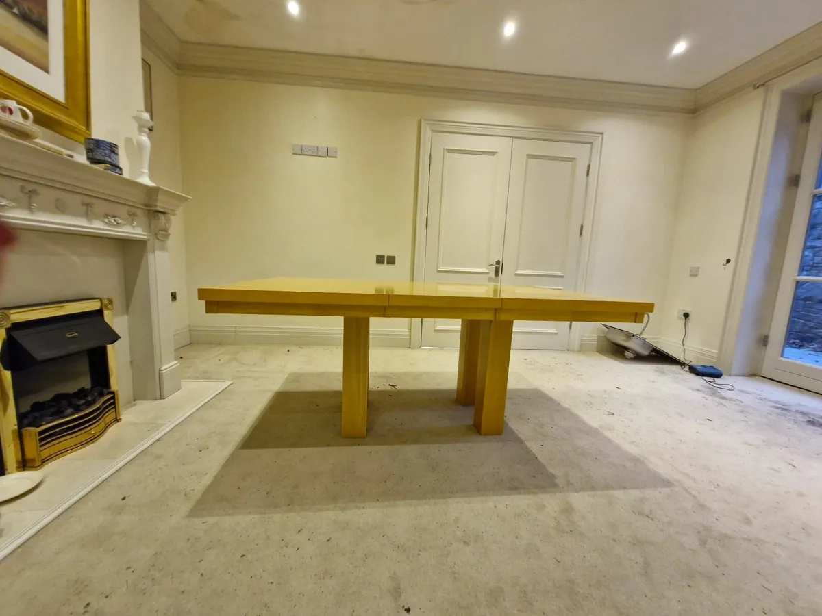 Kitchen table - Image 4