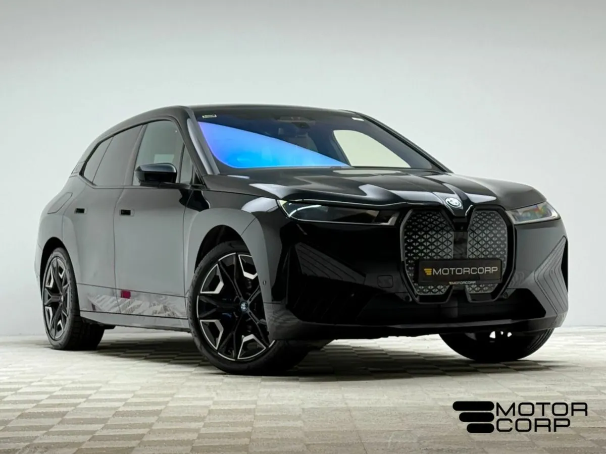 BMW iX 40 M SPORT XDRIVE - Image 1