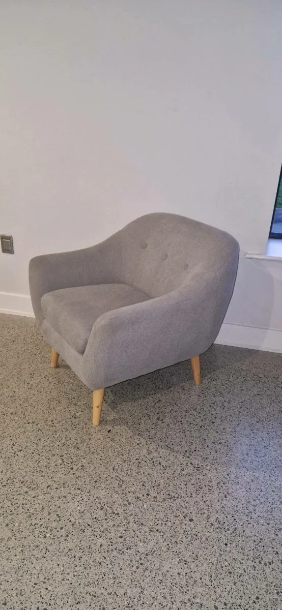 Arm Chairs - Image 4