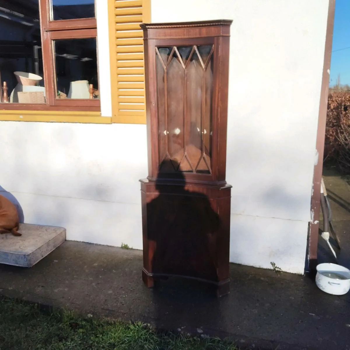 Corner Display Csbinet - Image 4