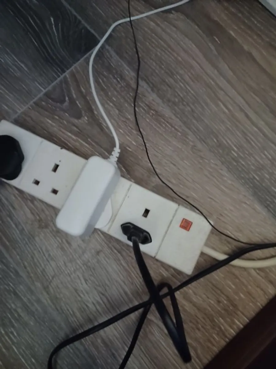 Retro Record Player Radio - Image 2