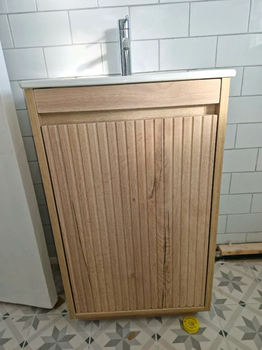 Vanity unit - Image 1