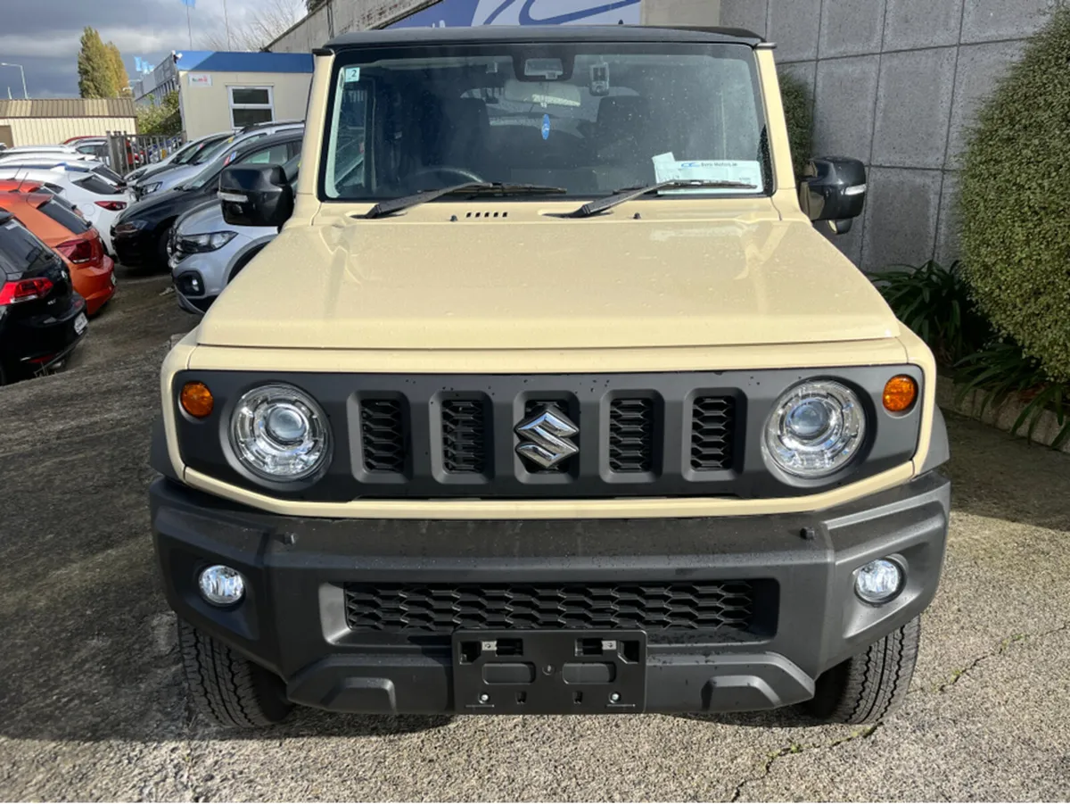 Suzuki Jimny SIERRA 4 SEAT MANUAL 1.5 PETROL //HIG - Image 2