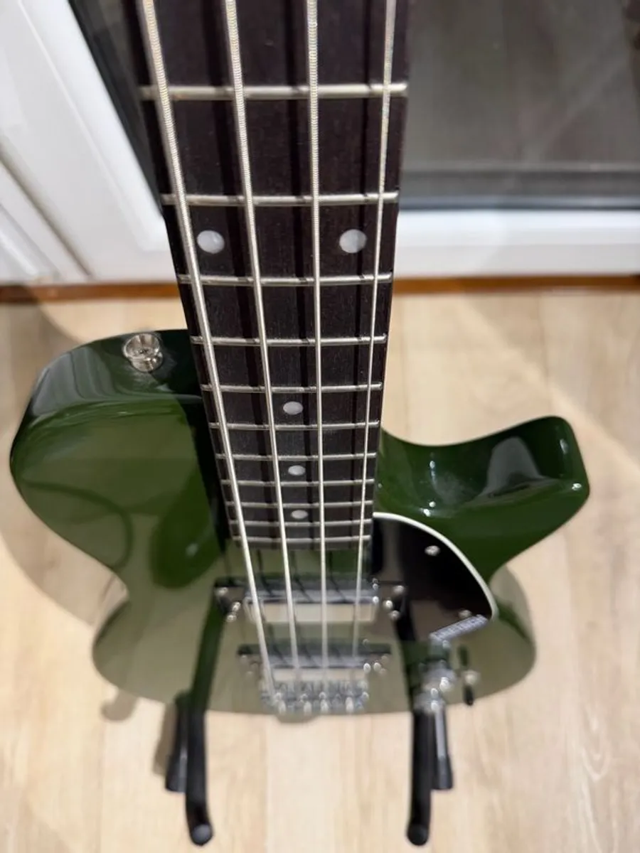 Gretch Electromatic Shortscale bass - Image 4