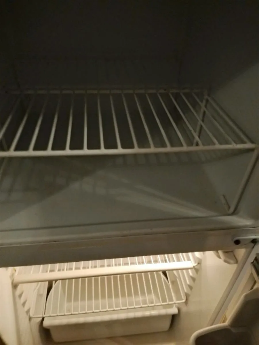Fridge freezer - Image 3