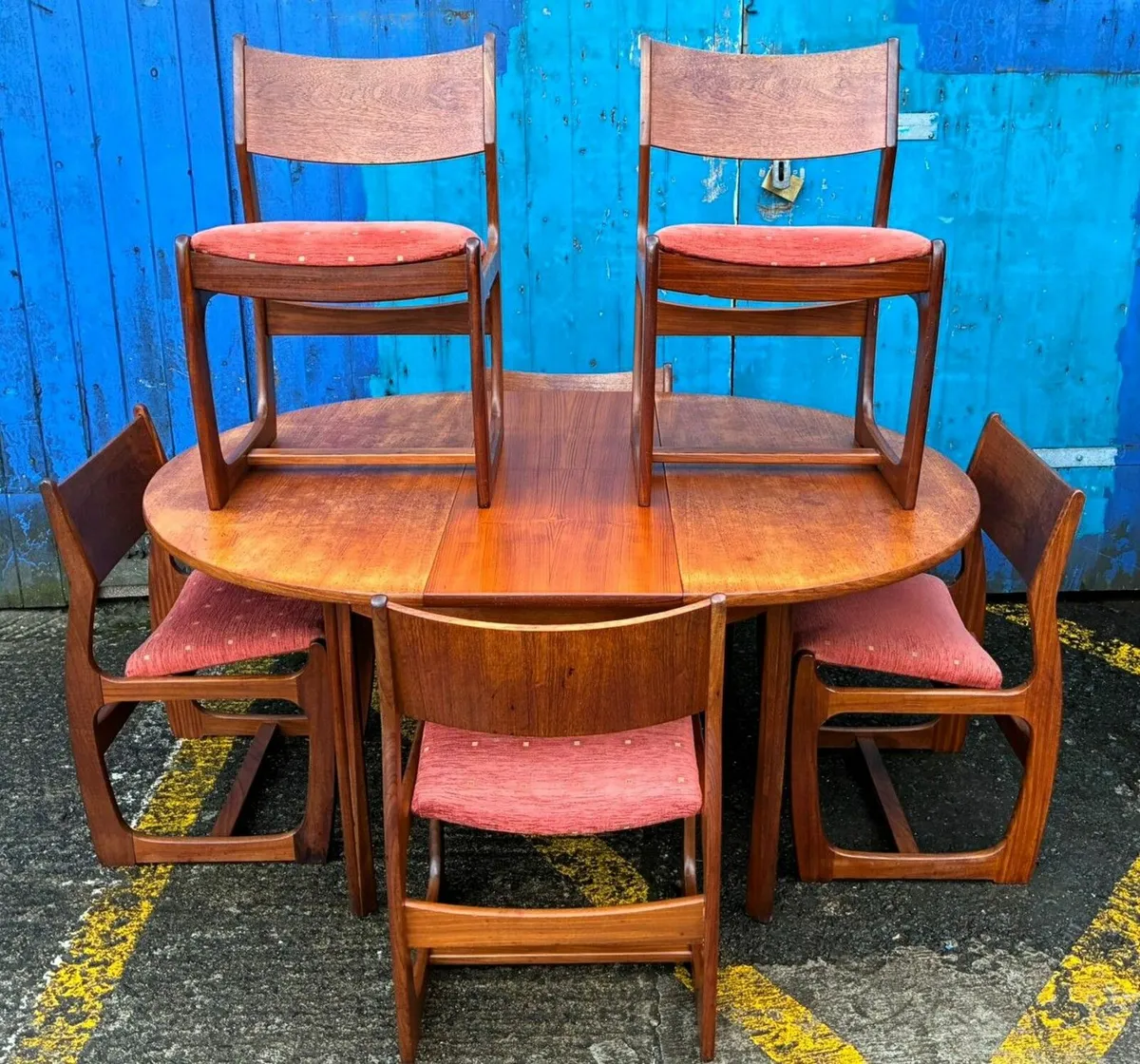 MID CENTURY TABLE & CHAIRS - Image 1