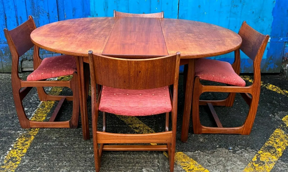 MID CENTURY TABLE & CHAIRS - Image 2