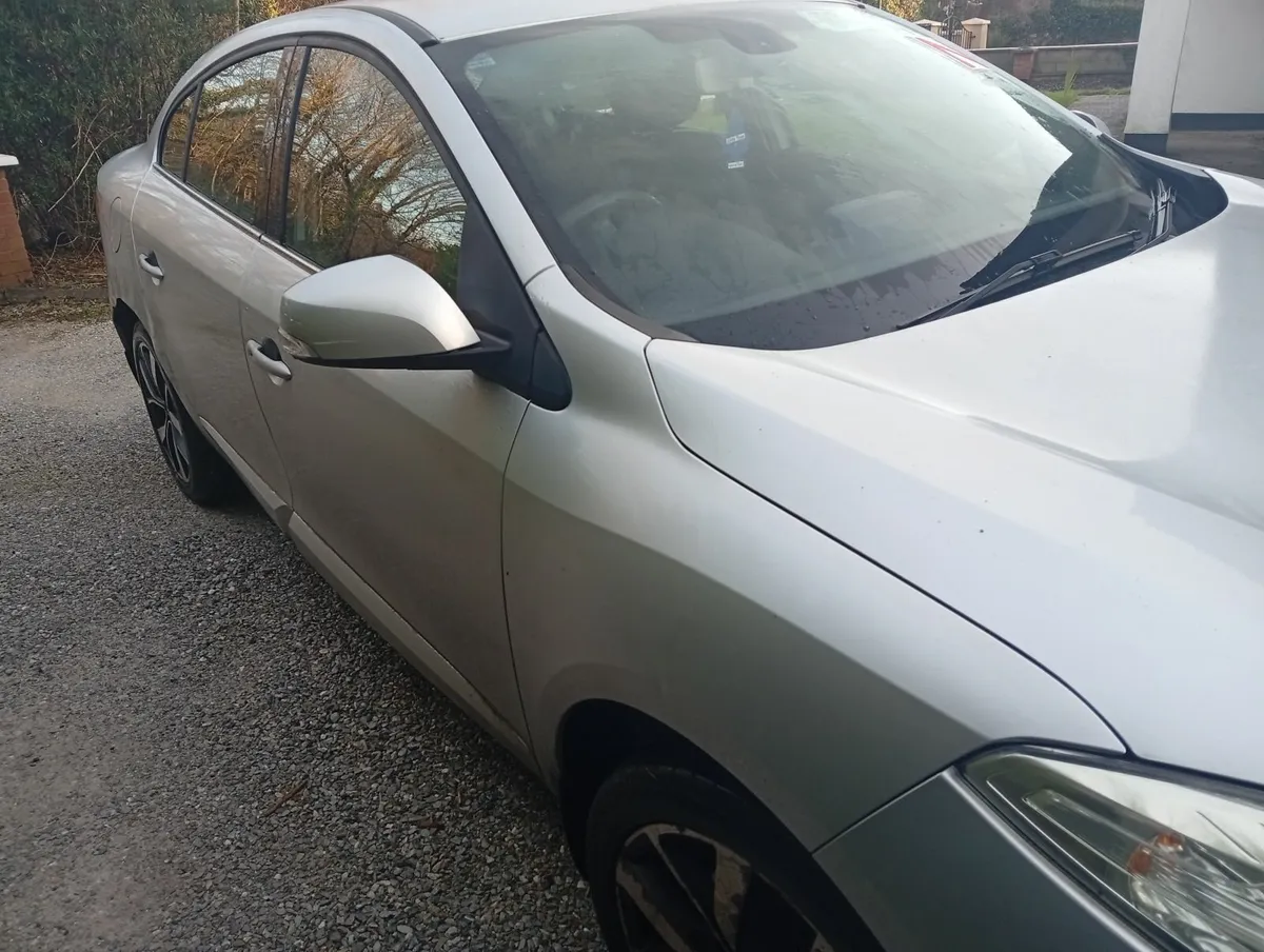 Renault Fluence 2012 - Image 3