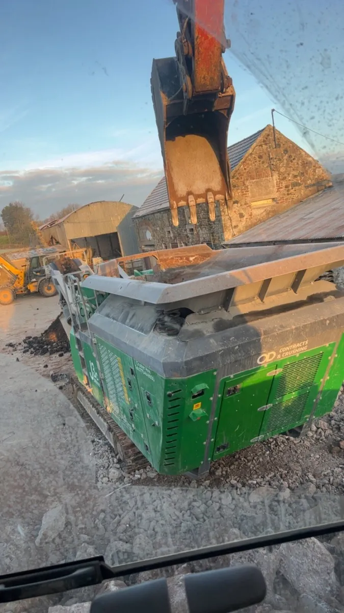 ♻️ Crusher Hire ♻️ - Image 2
