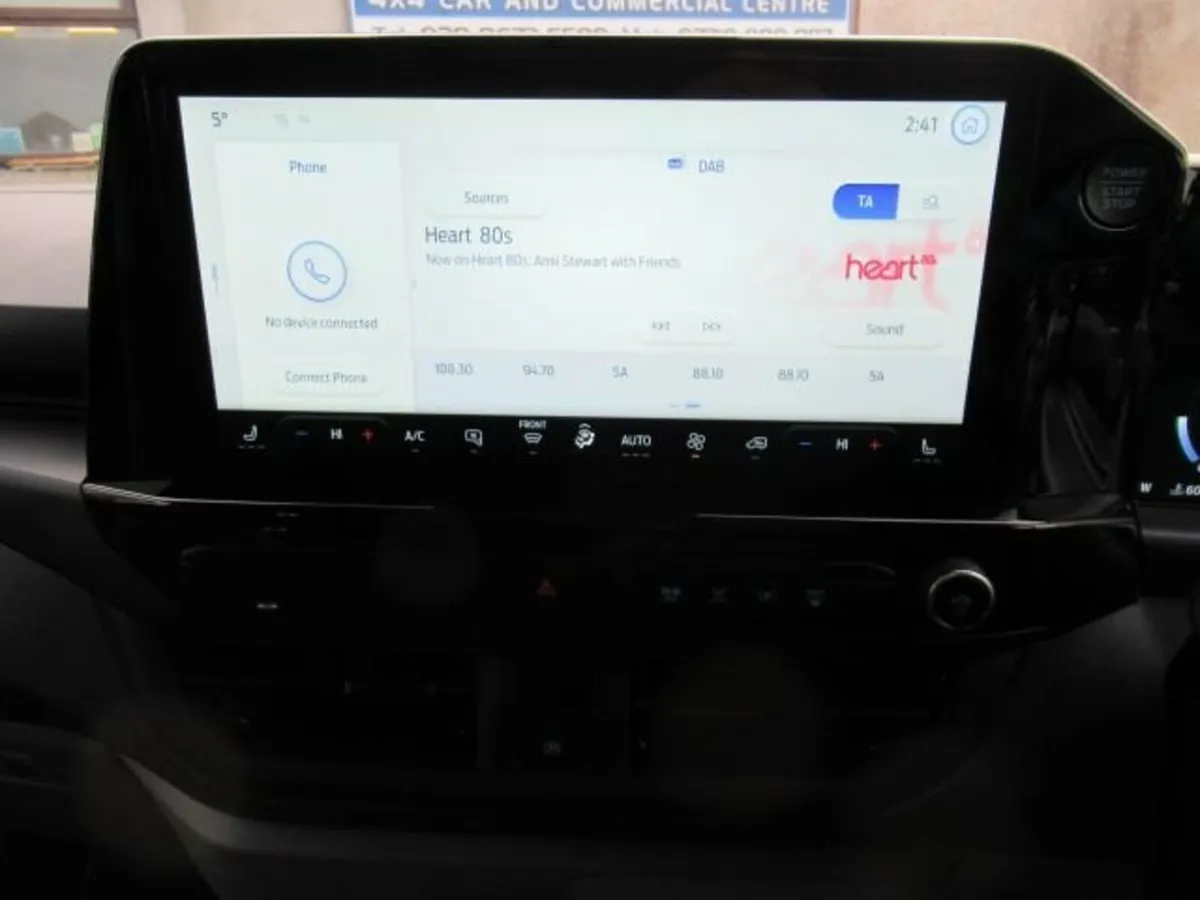 2.0 320 LWB EcoBlue Sport Panel Van 5dr Diesel Aut - Image 4