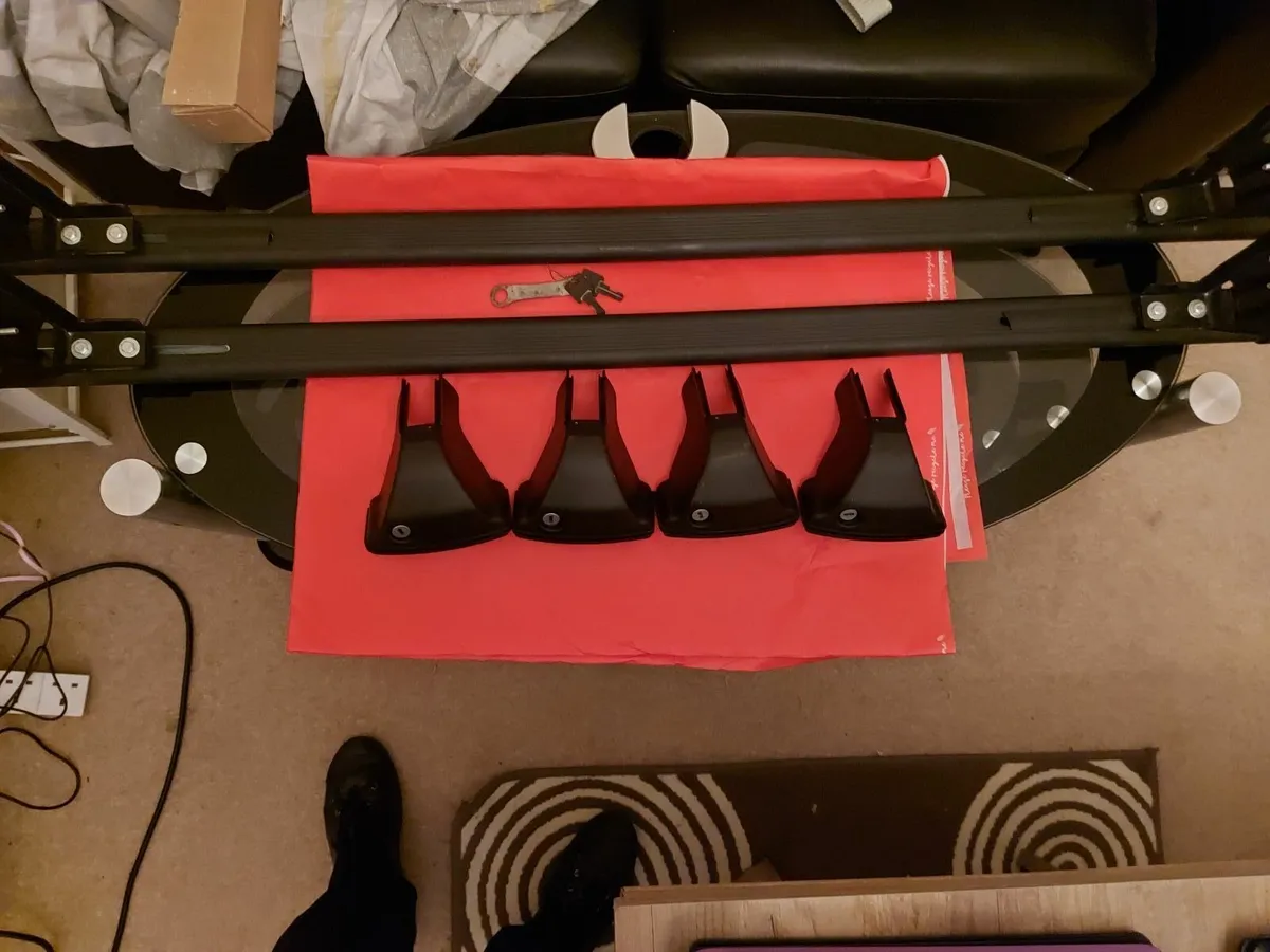 Car Roof Rack - Image 1