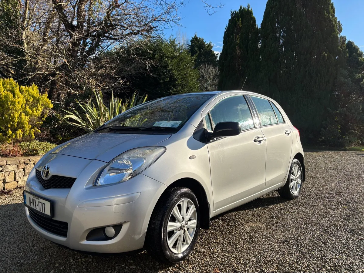Toyota Yaris 2011 sport (1 lady owner from new) - Image 1