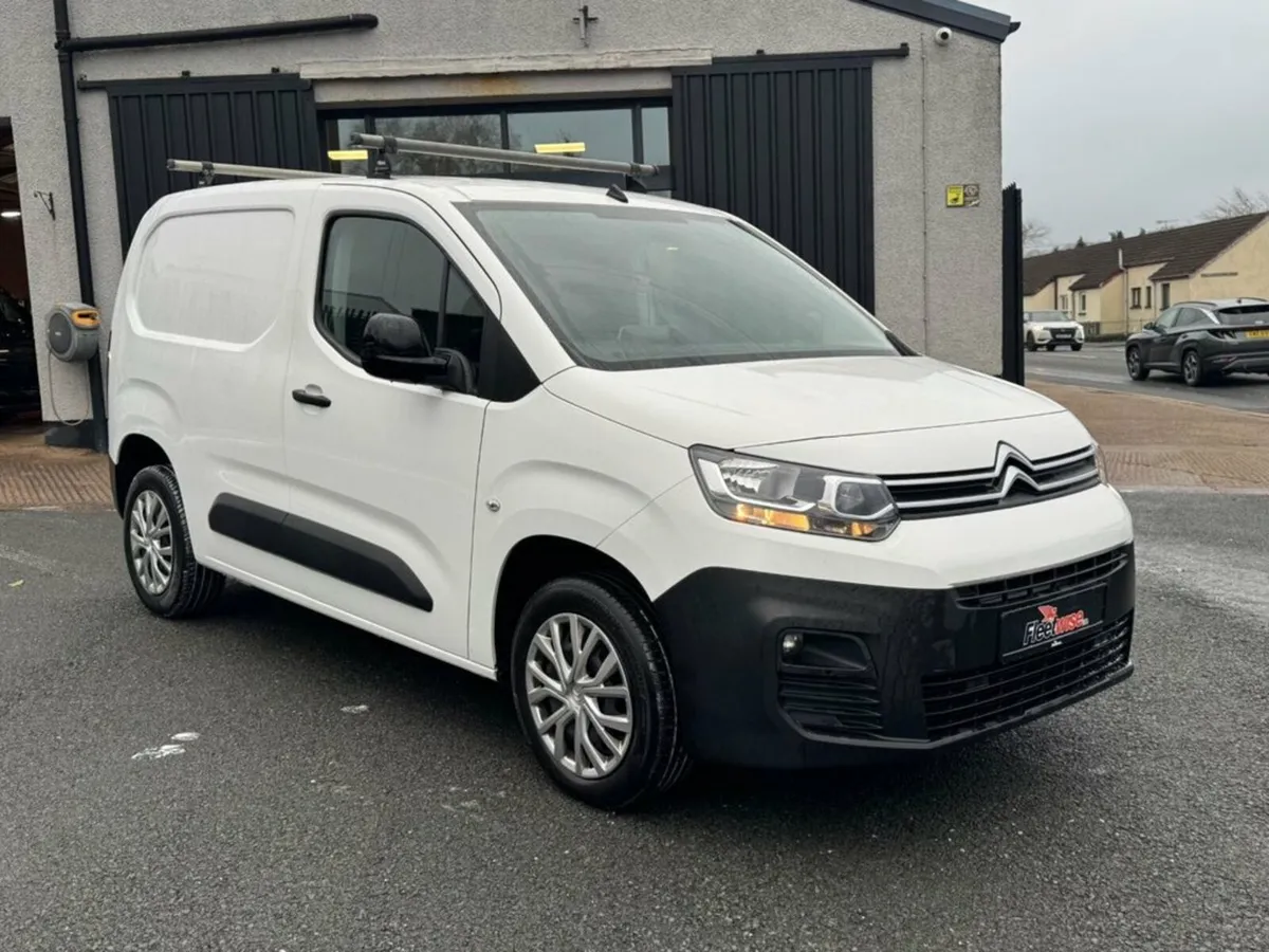 1.5 BlueHDi 1000 Enterprise M Pro Panel Van 5dr Di - Image 1