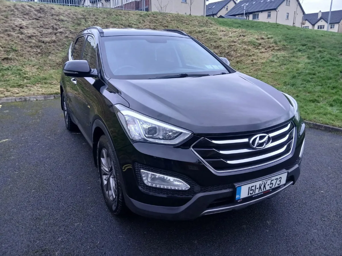 2015 Hyundai Santa Fe 7 Seats New Nct - Image 3