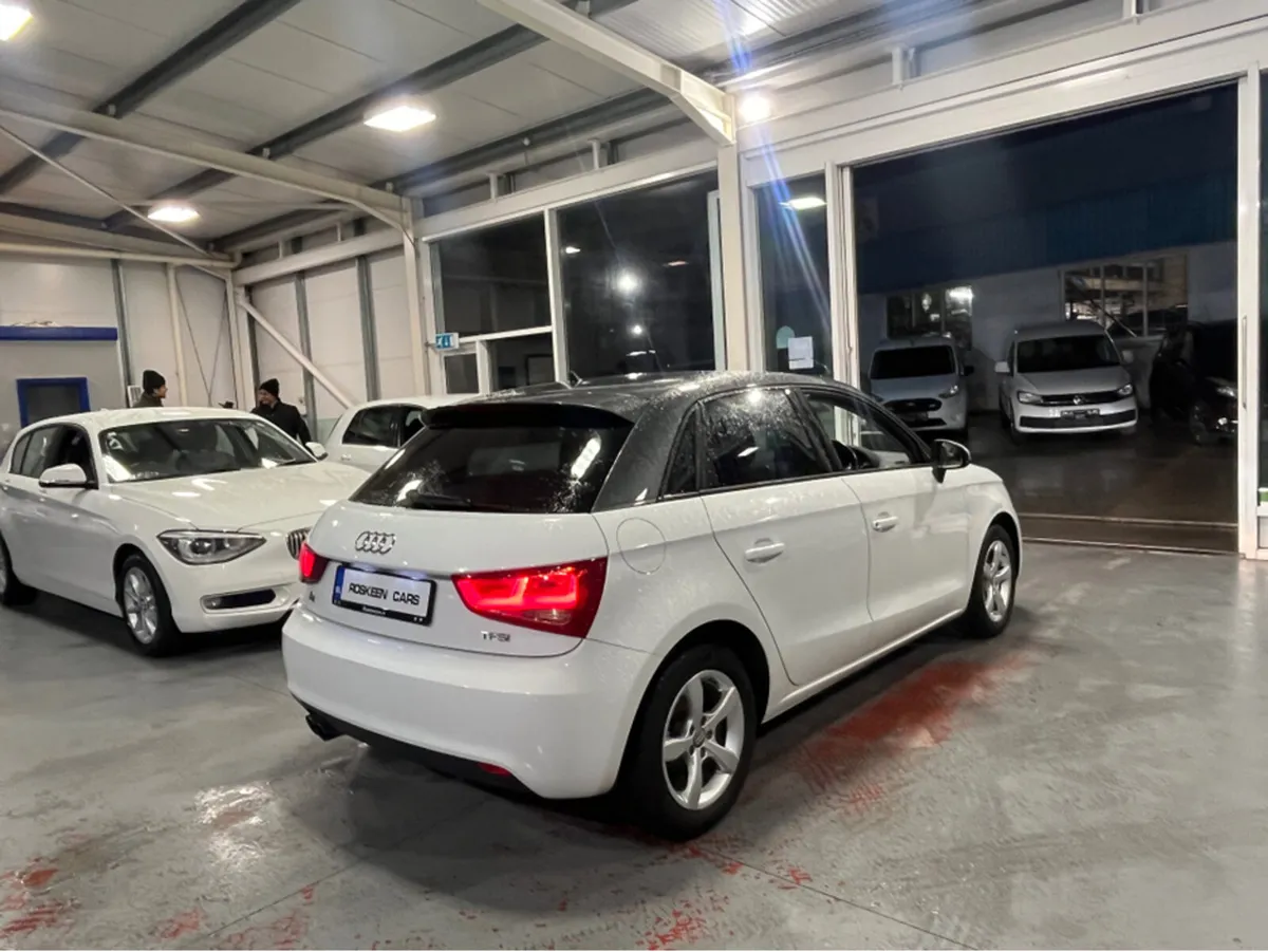 Audi A1 DBA-8XCHZ 3DR - Image 4