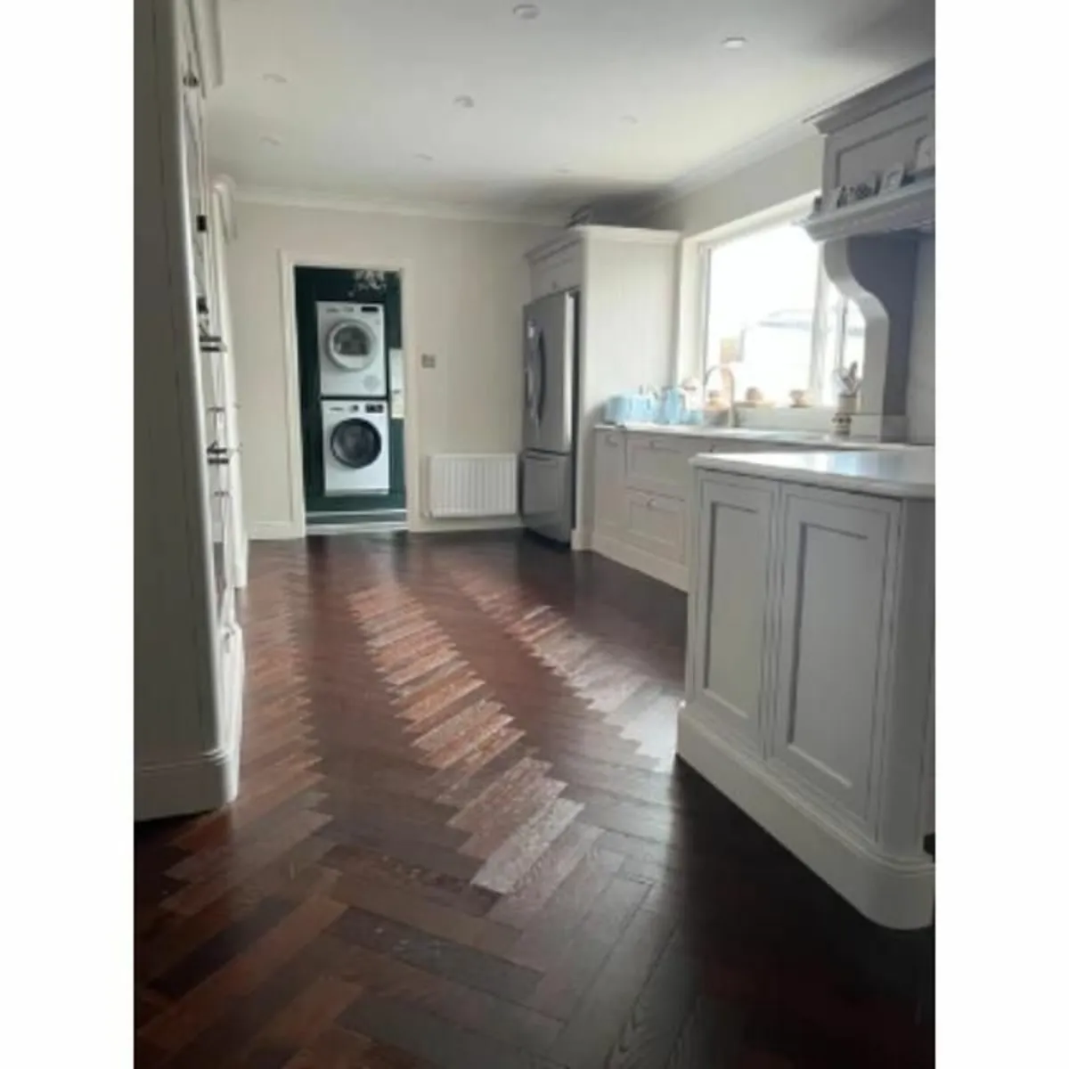 Engineered 5mm Vienna Herringbone Flooring - Image 2