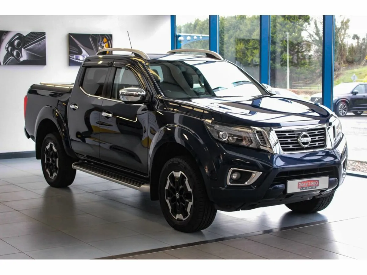 Nissan Navara TEKNA 2.3DCi AUTOMATIC - Image 3