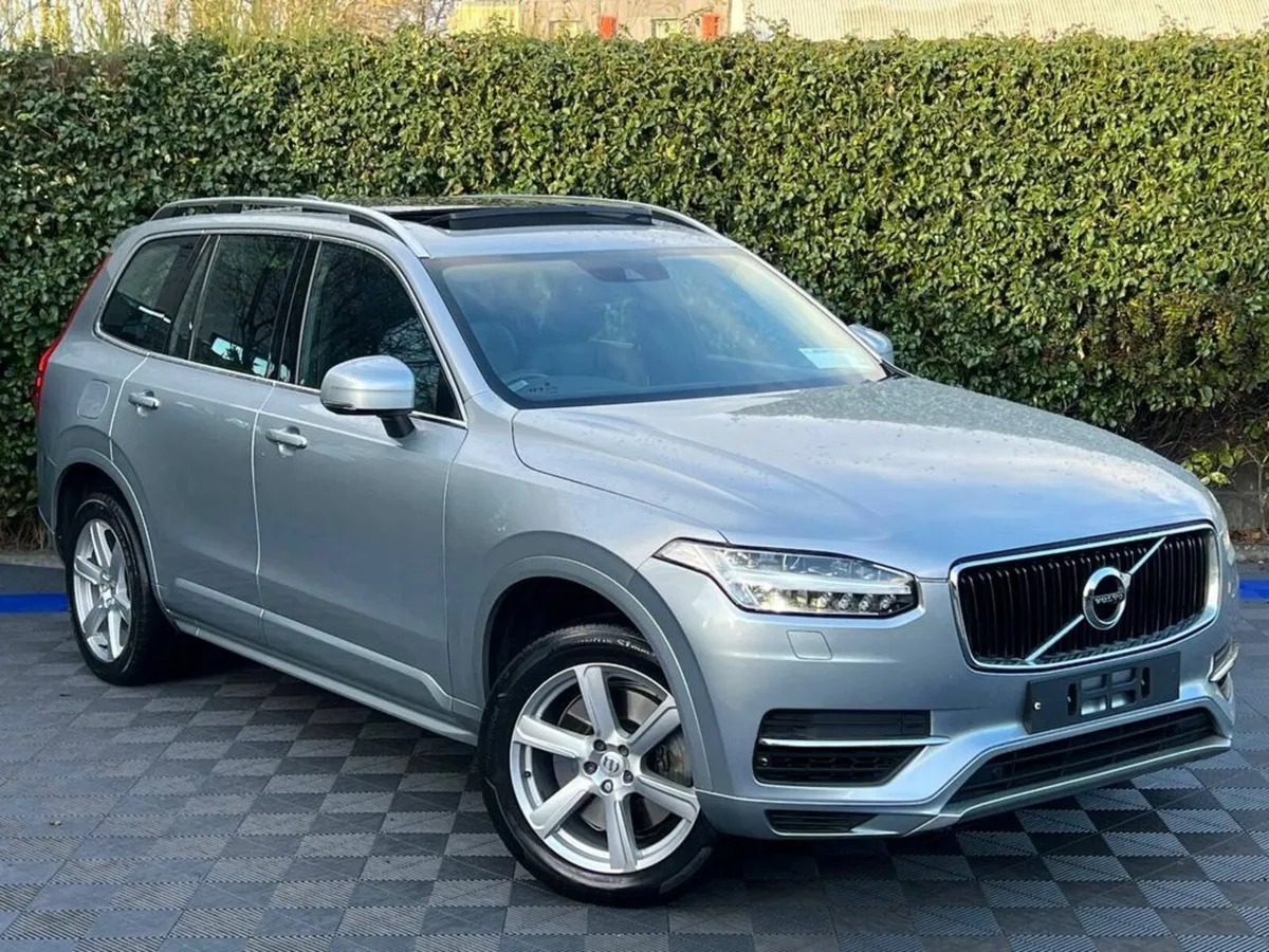 Volvo XC90 MOMENTUM T8 TWIN ENGINE 2.0 PHEV AWD ** - Image 3