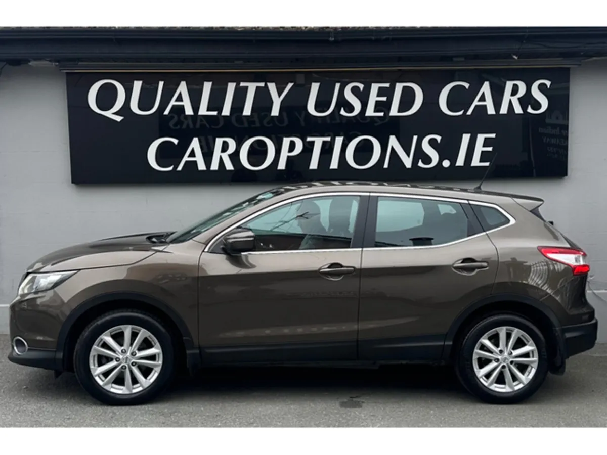 Nissan Qashqai 1.5 DSL SV //JUST SERVICED//COMES 1 - Image 2