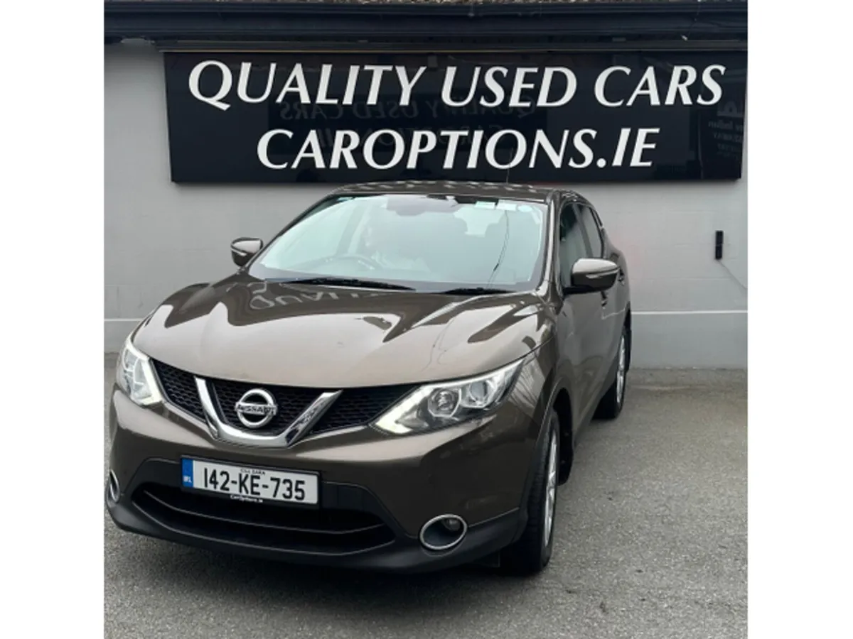 Nissan Qashqai 1.5 DSL SV //JUST SERVICED//COMES 1 - Image 4