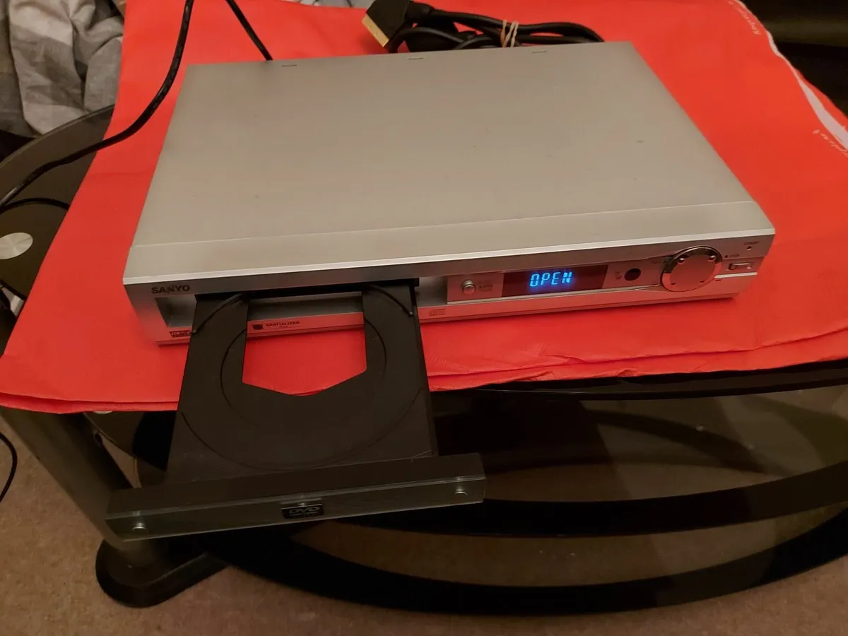 SANYO DVD Player Model No. DVD-SL20 - Image 1