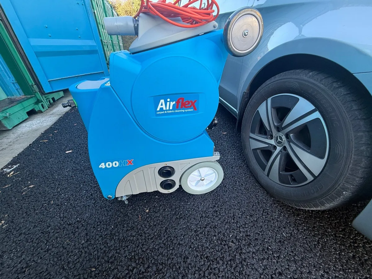 Profesional carpet cleaning machine - Image 1