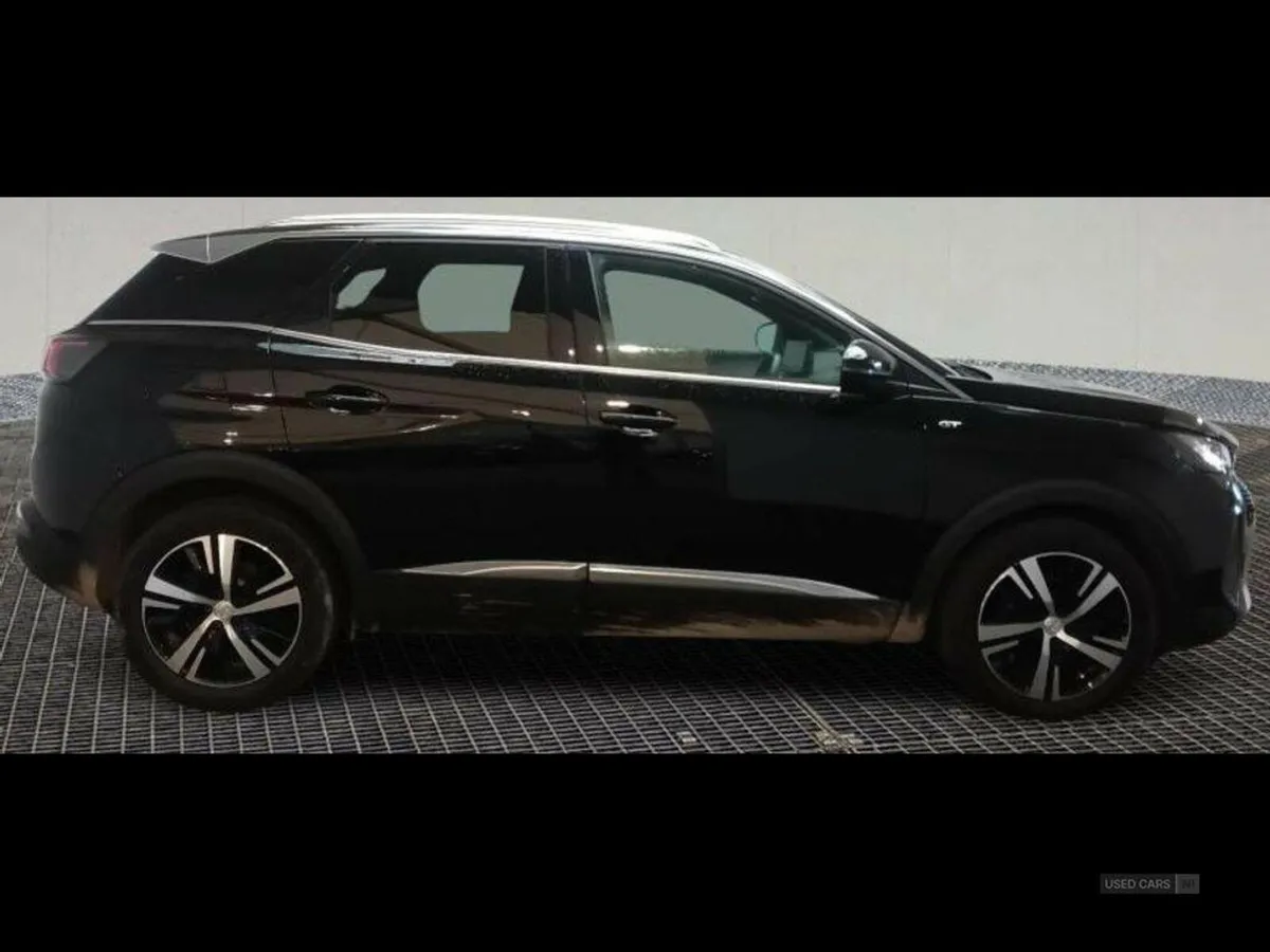 Peugeot 3008 DIESEL ESTATE - Image 2