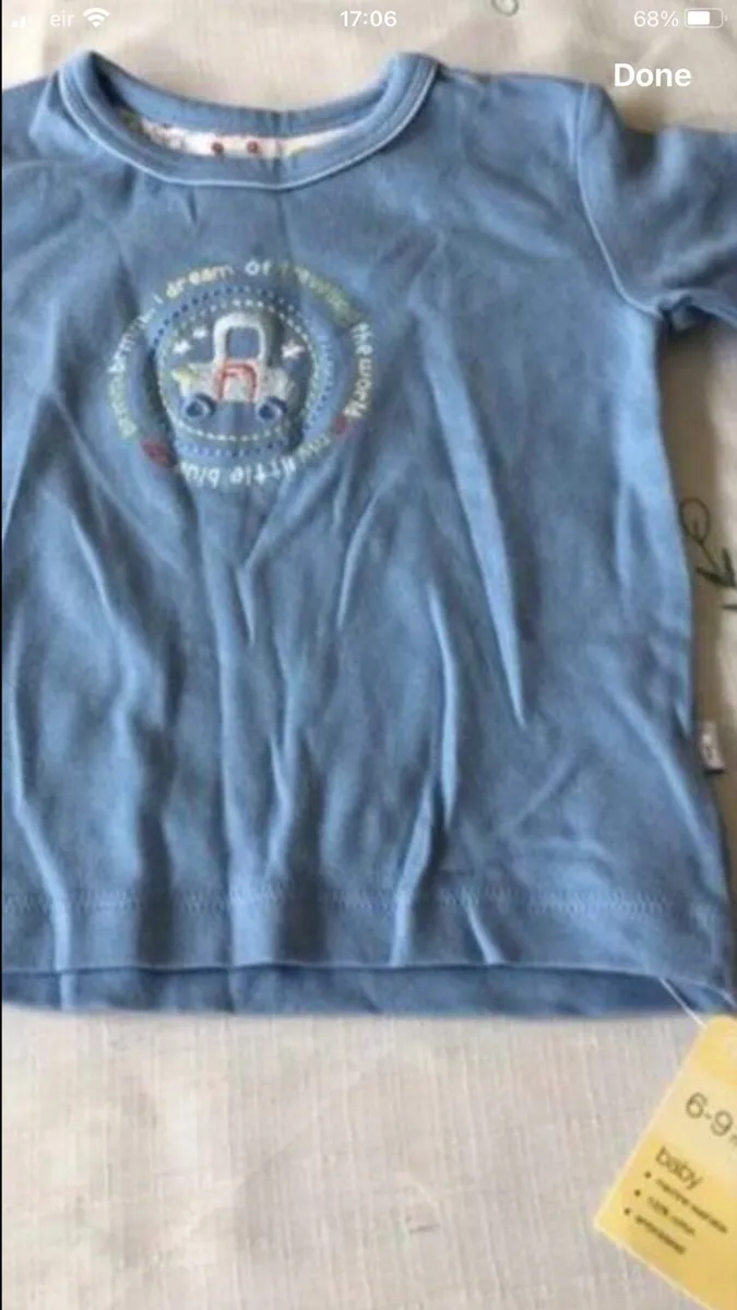 Boys BNWT teeshirt 6/9 mths €3 - Image 3
