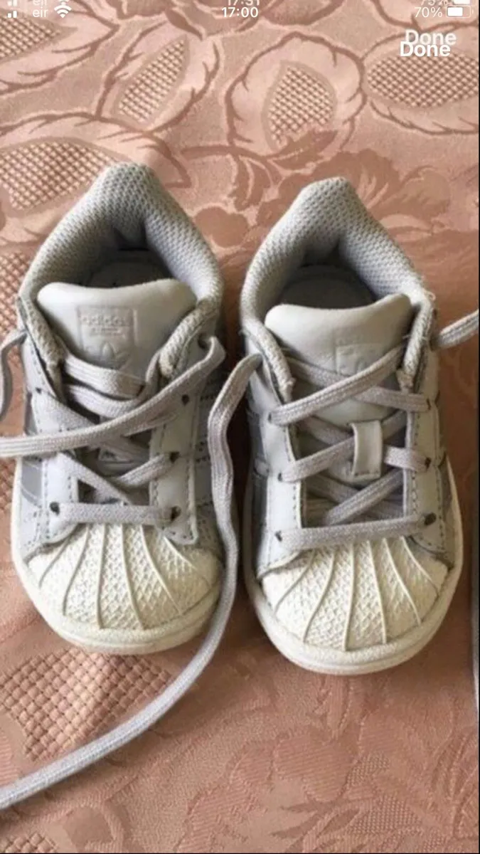 Boys adidas trainers uk 4 €5 - Image 1