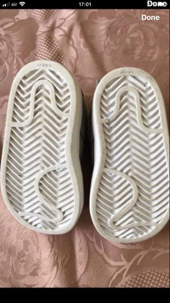 Boys adidas trainers uk 4 €5 - Image 3