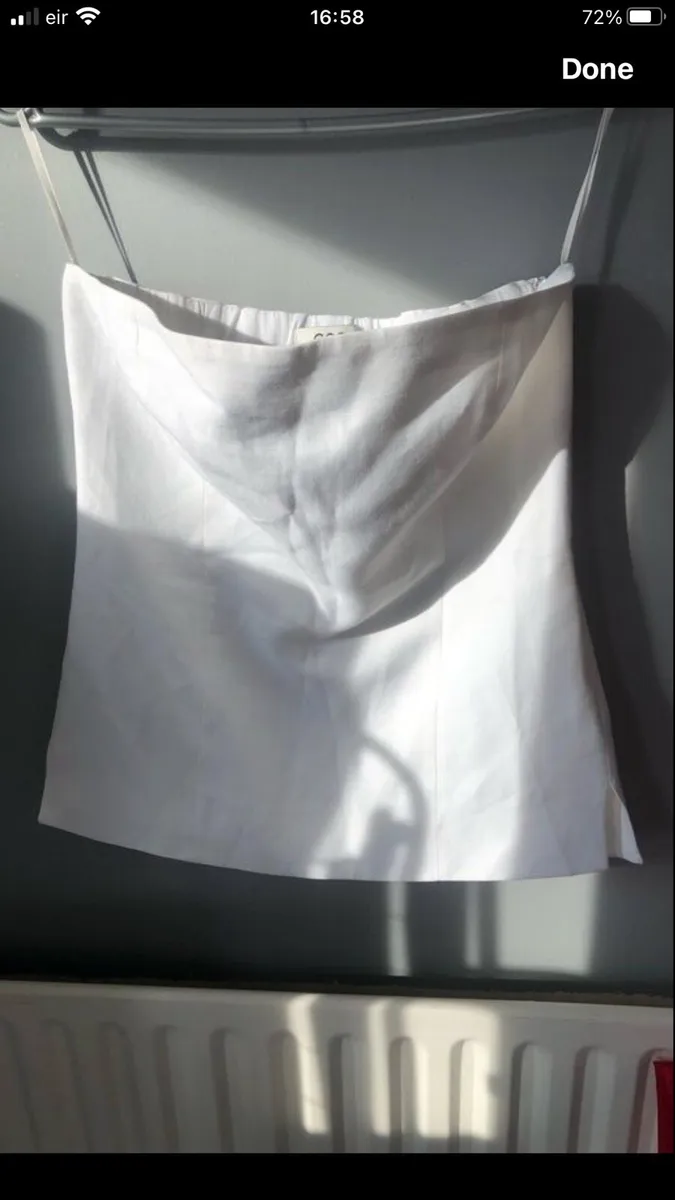 Ladies Cos top size 8 €10 - Image 1