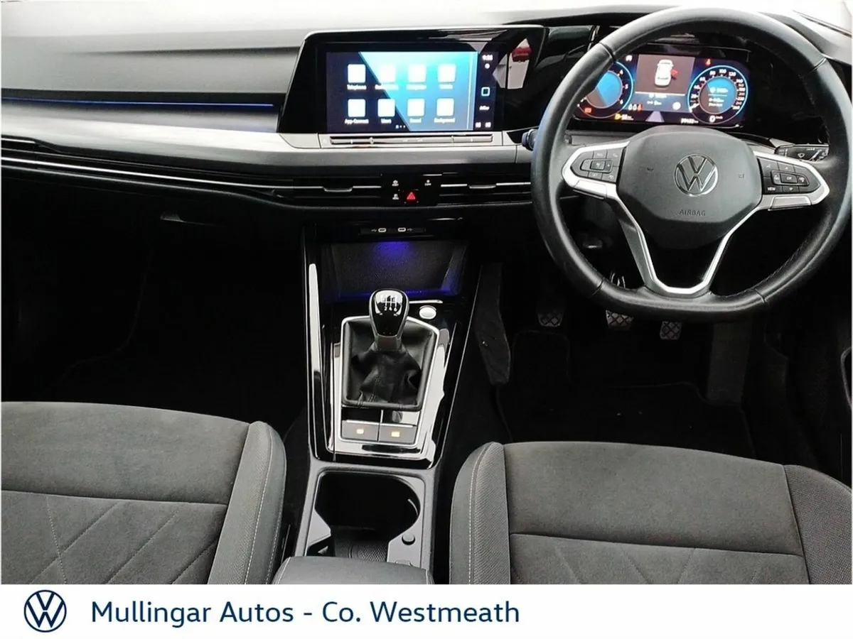 Volkswagen Golf 2.0 TDI 115HP Style - Image 3