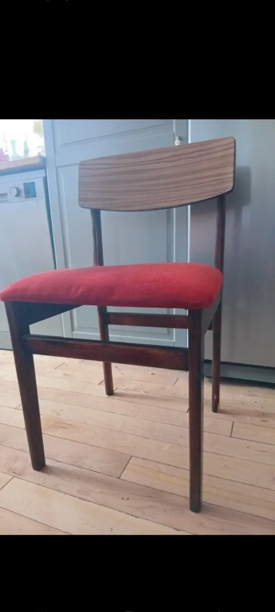 mid century teak dining chairs x4 - Image 1