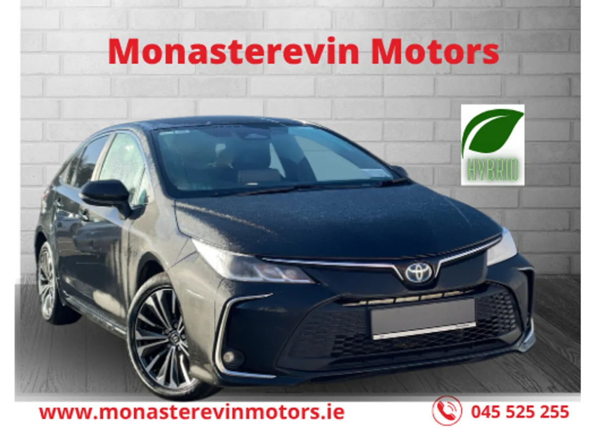 Toyota Corolla LUNA SPORT SALOON 4DR - SAT NAV / H - Image 1