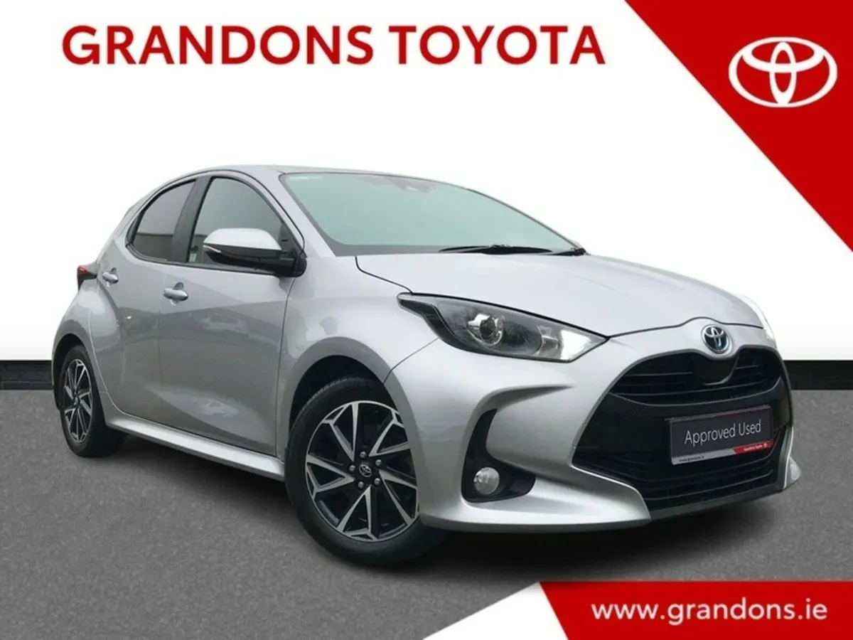 Toyota Yaris 1.5 HYBRID L/SPORT - GRANDONS - Image 1