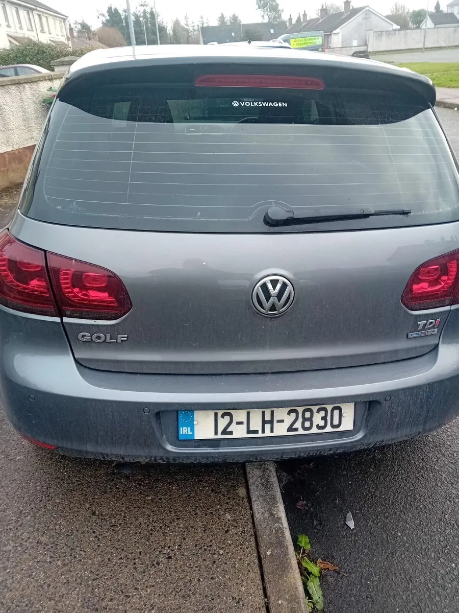 Volkswagen Golf 2012 - Image 2