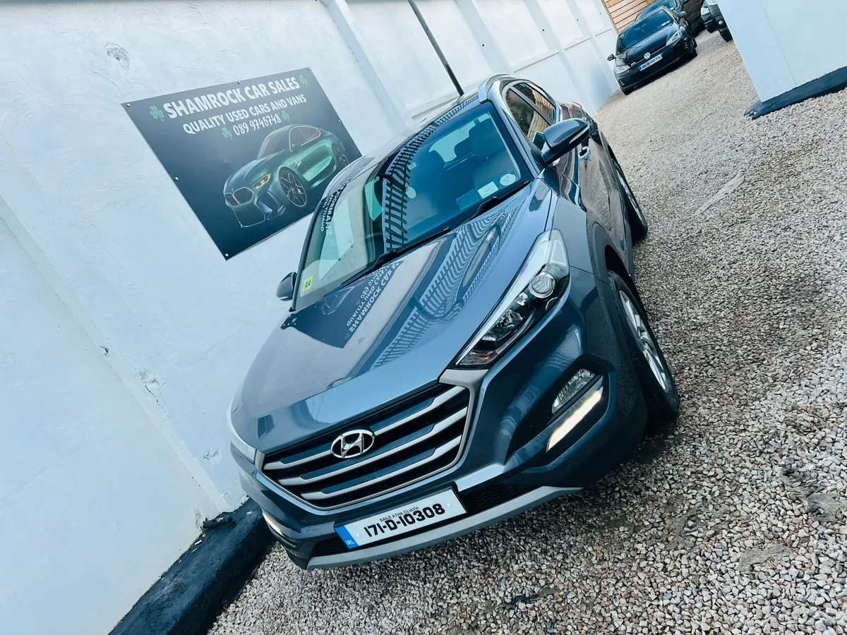 2017 Hyundai Tucson 1.7 Crdi Comfort **Low kms** - Image 1