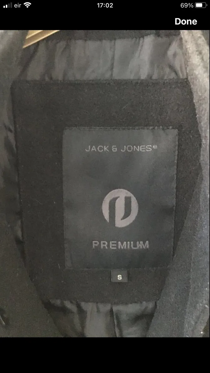Mens jack jones jacket size S €15 - Image 3
