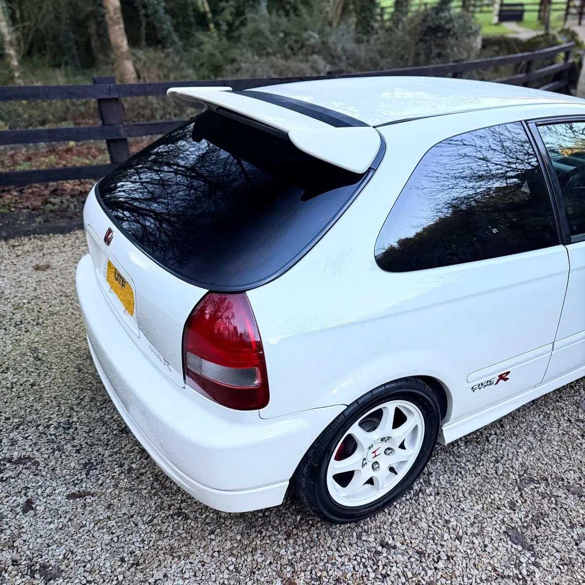 Honda Civic ek9 Type R - Image 3