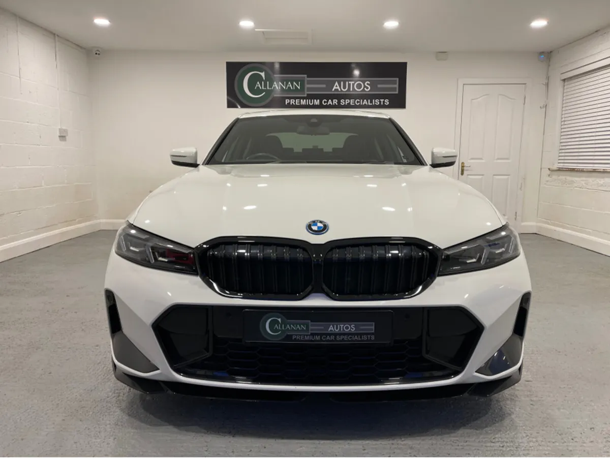 BMW 3-Series 330E M SPORT***PRO PACK***TECH PACK** - Image 2